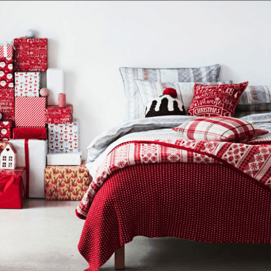 Trang trí căn hộ với không khí giáng sinh