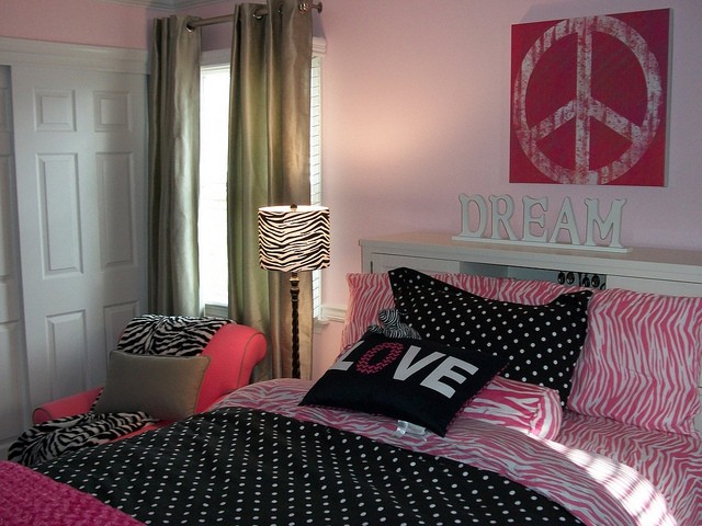 Phòng ngủ lãng mạn cho vợ chồng