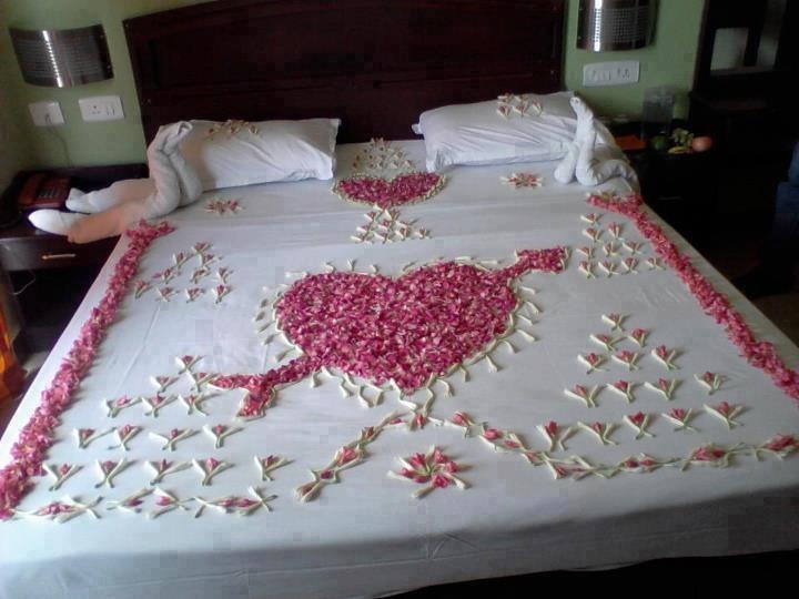 Phòng ngủ ngọt ngào ngày valentine