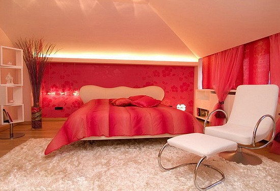 Lãng mạng với mẫu thiết kế giường cưới